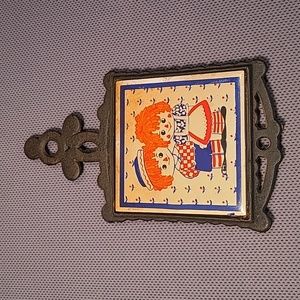 Cathay Raggedy Ann & Andy Tile in Cast Iron Trivet
